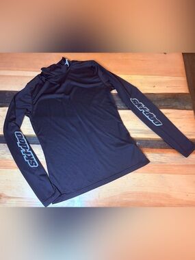 Black Long-Sleeve Men's Swim Rash Guard with Sleeve Logo